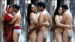 Outdoor Devar Bhabhi In A Ruined House Sex Video Watch